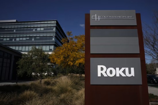 Roku新广告协议与降本举措助其结束三年连亏